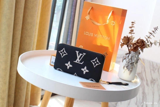 Affordable VUITTON WALLET LOUIS ZIPPY 0802
